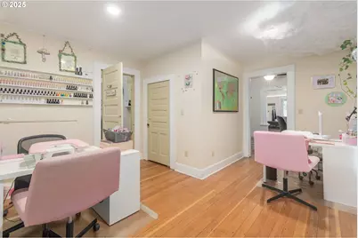 1492 Pearl St, Eugene, OR 97401 - Photo 13