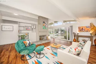 1233 1st St, Springfield, OR 97477 - Photo 5