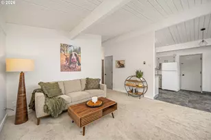 1233 1st St, Springfield, OR 97477 - Photo 31