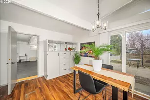 1233 1st St, Springfield, OR 97477 - Photo 11