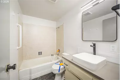 1233 1st St, Springfield, OR 97477 - Photo 33