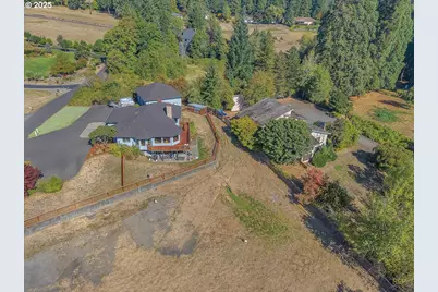 59720 Oliver Heights Ln, Saint Helens, OR 97051 - Photo 13