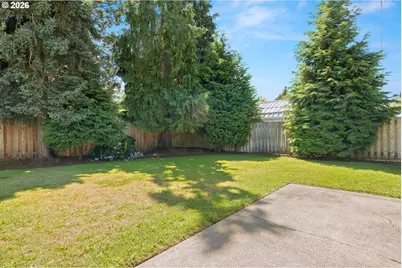 1574 SE Spruce St, Hillsboro, OR 97123 - Photo 21