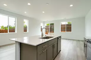 810 NW 178th Wy, Ridgefield, WA 98642 - Photo 9