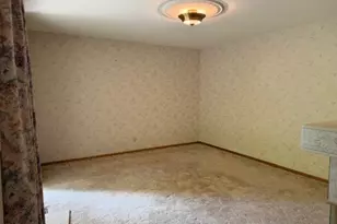 1344 Regency Dr, Eugene, OR 97401 - Photo 33