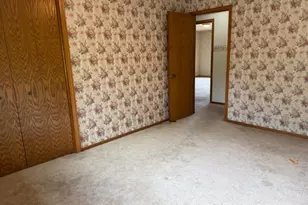 1344 Regency Dr, Eugene, OR 97401 - Photo 21