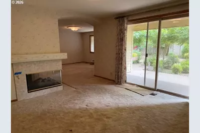 1344 Regency Dr, Eugene, OR 97401 - Photo 35