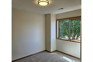 1713 E 11th St, Newberg, OR 97132 - Photo 7