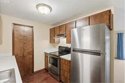 1100 N Meridian St #43, Newberg, OR 97132 - Photo 17