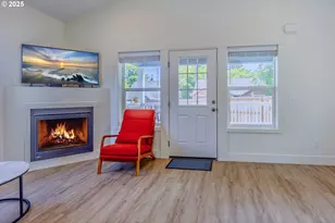 2631 NE Quay Ave, Lincoln City, OR 97367 - Photo 11