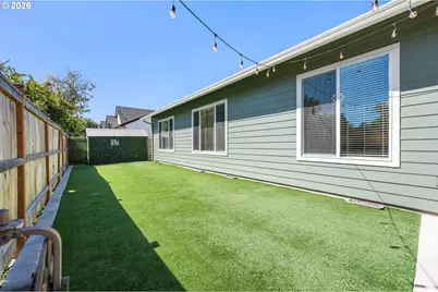 544 Buster Ln, Eugene, OR 97404 - Photo 37