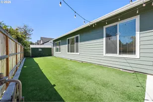544 Buster Ln, Eugene, OR 97404 - Photo 37