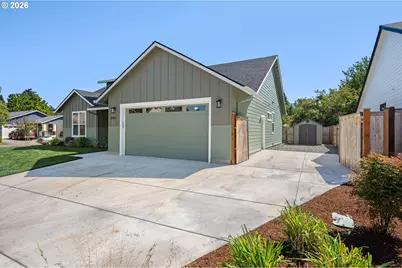 544 Buster Ln, Eugene, OR 97404 - Photo 43