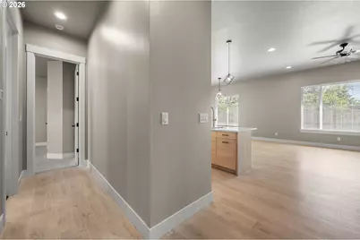 544 Buster Ln, Eugene, OR 97404 - Photo 23