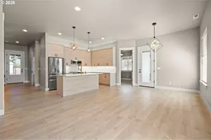 544 Buster Ln, Eugene, OR 97404 - Photo 7