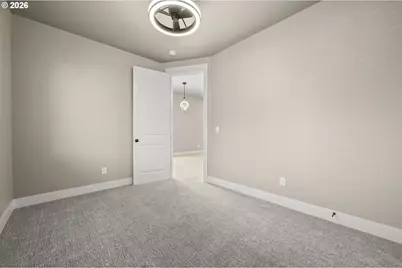 544 Buster Ln, Eugene, OR 97404 - Photo 29