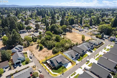544 Buster Ln, Eugene, OR 97404 - Photo 47