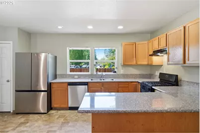 2997 SW Lars Ter, Beaverton, OR 97003 - Photo 9