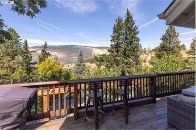 407 Huskey Rd, Mosier, OR 97040 - Photo 15