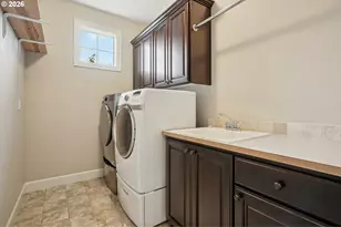 2409 NW Arnott Ln, Portland, OR 97229 - Photo 35