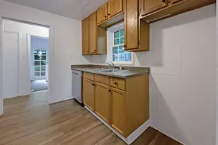 5906 NE Sumner St, Portland, OR 97218 - Photo 17