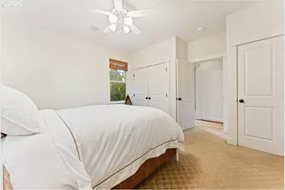 3788 Calaroga Dr, West Linn, OR 97068 - Photo 17
