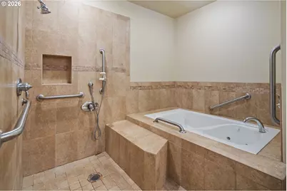 4715 NE Everett St, Portland, OR 97213 - Photo 21