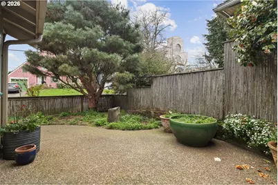 4715 NE Everett St, Portland, OR 97213 - Photo 37