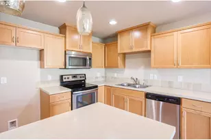 5922 NE 71st Ave, Vancouver, WA 98661 - Photo 9