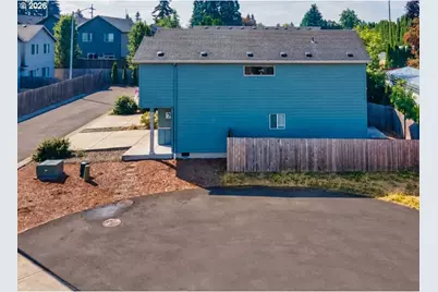 5922 NE 71st Ave, Vancouver, WA 98661 - Photo 3