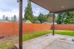 355 SE Juniper St, Mill City, OR 97360 - Photo 35