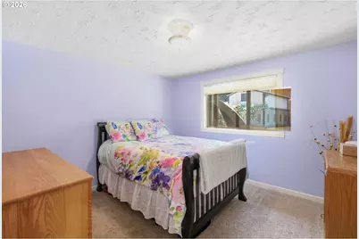 3446 Breezewood Ave, Eugene, OR 97405 - Photo 31