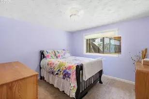 3446 Breezewood Ave, Eugene, OR 97405 - Photo 31