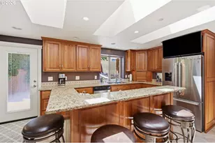 3446 Breezewood Ave, Eugene, OR 97405 - Photo 15