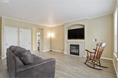 22908 NE Chinook St, Wood Village, OR 97060 - Photo 9