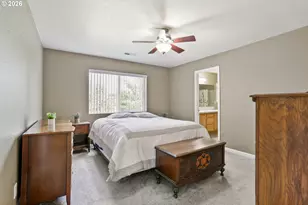 22908 NE Chinook St, Wood Village, OR 97060 - Photo 17