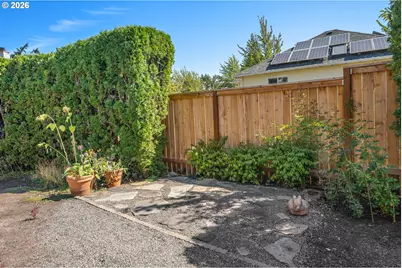 18681 SW Frank Ct, Beaverton, OR 97007 - Photo 39