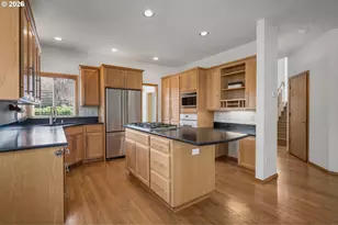 18681 SW Frank Ct, Beaverton, OR 97007 - Photo 19