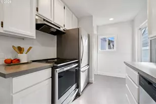 4355 NE 83rd Ave, Portland, OR 97220 - Photo 11