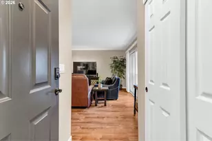 1040 Columbia Ridge Dr, Vancouver, WA 98664 - Photo 5