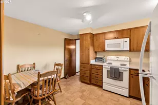 4885 NW Kahneeta Dr, Portland, OR 97229 - Photo 13