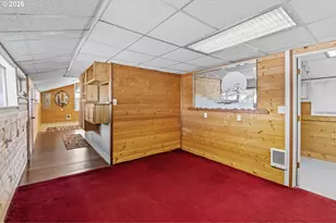 2901 NE Marine Dr, Portland, OR 97211 - Photo 19