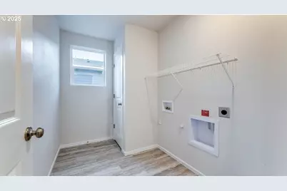 419 Pietro St NE, Salem, OR 97301 - Photo 25