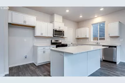 419 Pietro St NE, Salem, OR 97301 - Photo 11