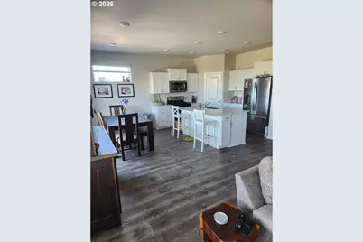 1011 Stubb Rd, Woodburn, OR 97071 - Photo 9