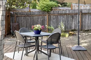 11853 SW Morning Hill Dr, Tigard, OR 97223 - Photo 37