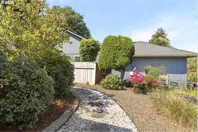 11853 SW Morning Hill Dr, Tigard, OR 97223 - Photo 43