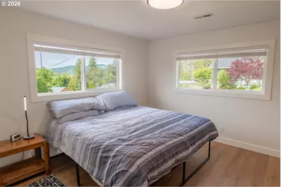 535 Oak Ter, Sutherlin, OR 97479 - Photo 17