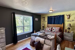 37303 Wallace Creek Rd, Springfield, OR 97478 - Photo 25
