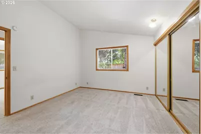 3921 N Clarey St, Eugene, OR 97402 - Photo 21